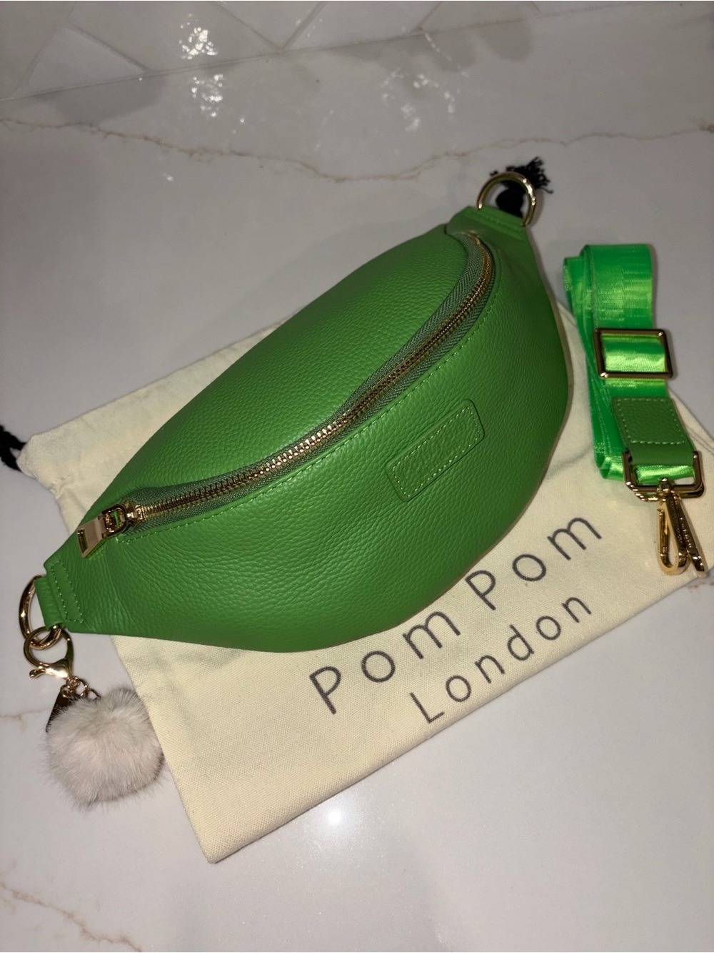 Pom Pom London retired Kelly Green Fanny Pack Crossbody Bum Bag NWOT